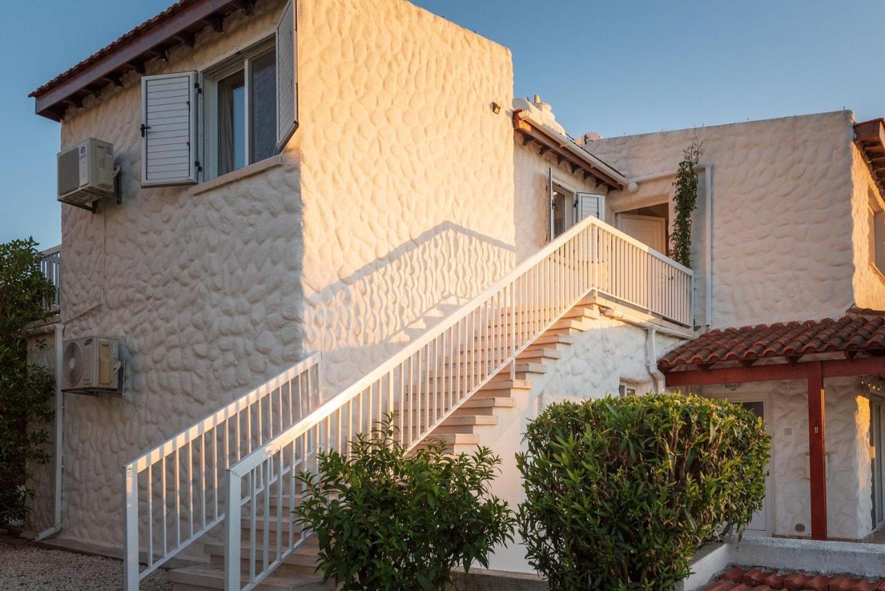 Akamas Sunset Bohemian Chic Apartment By One Villas Polis Esterno foto